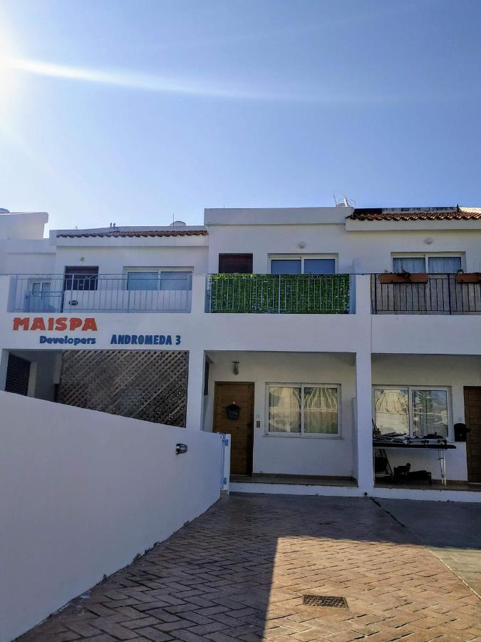 Thalassa Seaside Boutique Beach Apartment Polis Exteriér fotografie