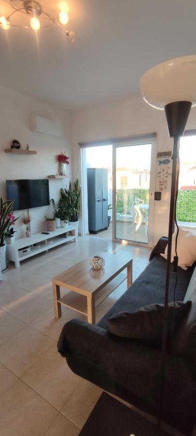 Thalassa Seaside Boutique Beach Apartment Polis Exteriér fotografie